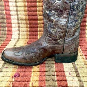 Corral sequin square toe boots